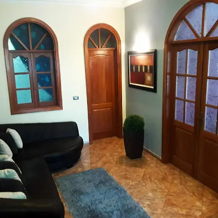Casa Rocio & Victoria In Holiday home *